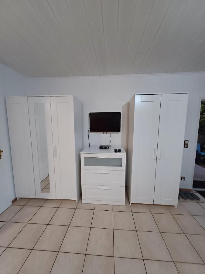Ferienwohnung Neli Am Rhein Rheinbrohl Экстерьер фото