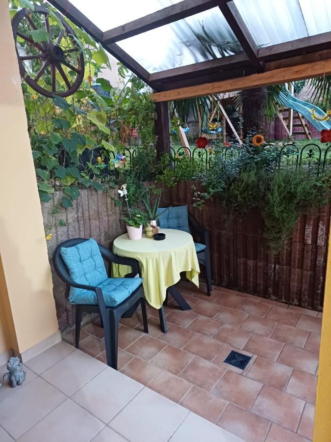 Ferienwohnung Neli Am Rhein Rheinbrohl Экстерьер фото