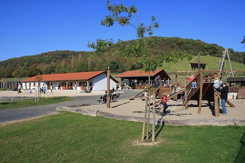 Ferienwohnung Neli Am Rhein Rheinbrohl Экстерьер фото