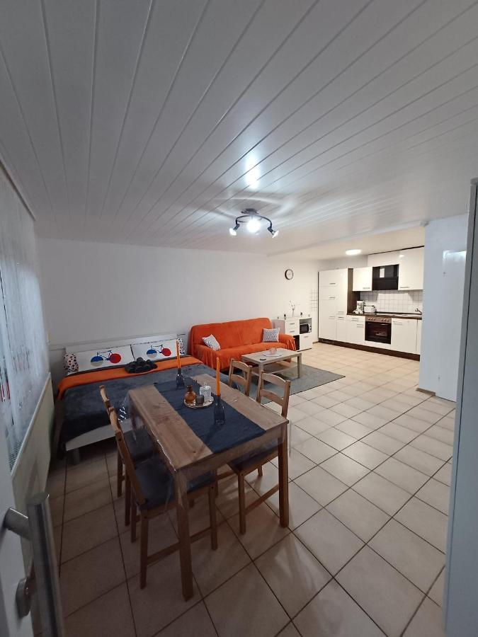 Ferienwohnung Neli Am Rhein Rheinbrohl Экстерьер фото